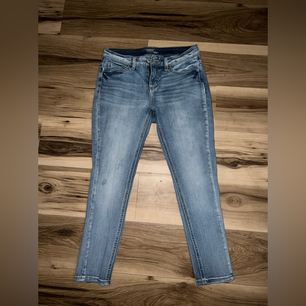 Time and Tru skinny jeans
